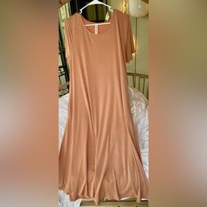Zenana Outfitters Short-Sleeve Maxi Dress